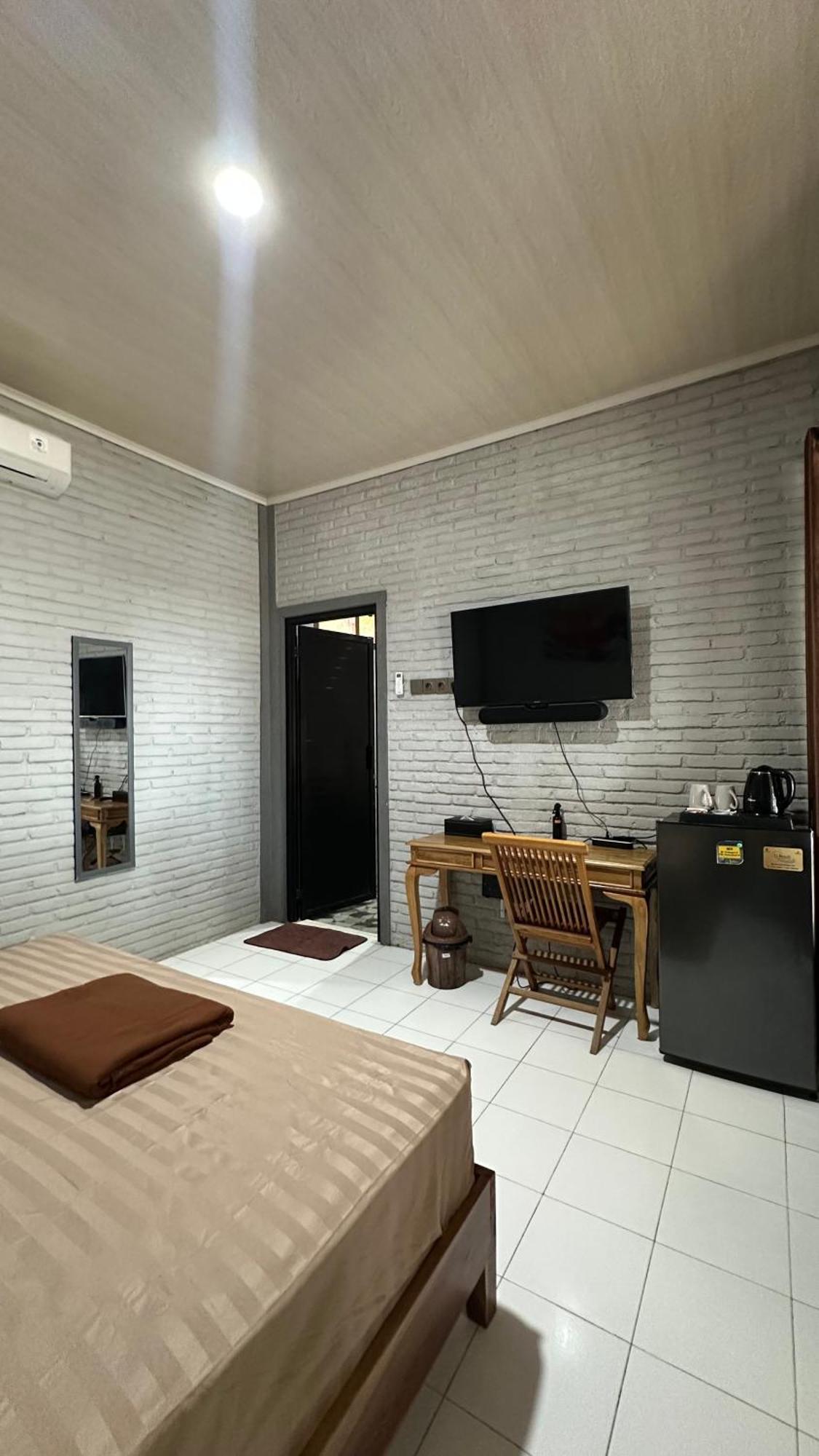 G Beach Hotel Grajagan Εξωτερικό φωτογραφία